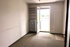 Viel Platz für Ihre Ideen: Großzügige 5-Zimmer-Wohnung in Bonn-Bad Godesberg – Dechant-Heimbach-Straße 19, 53177 Alt-Godesberg, Bonn – Vorschaubild 11