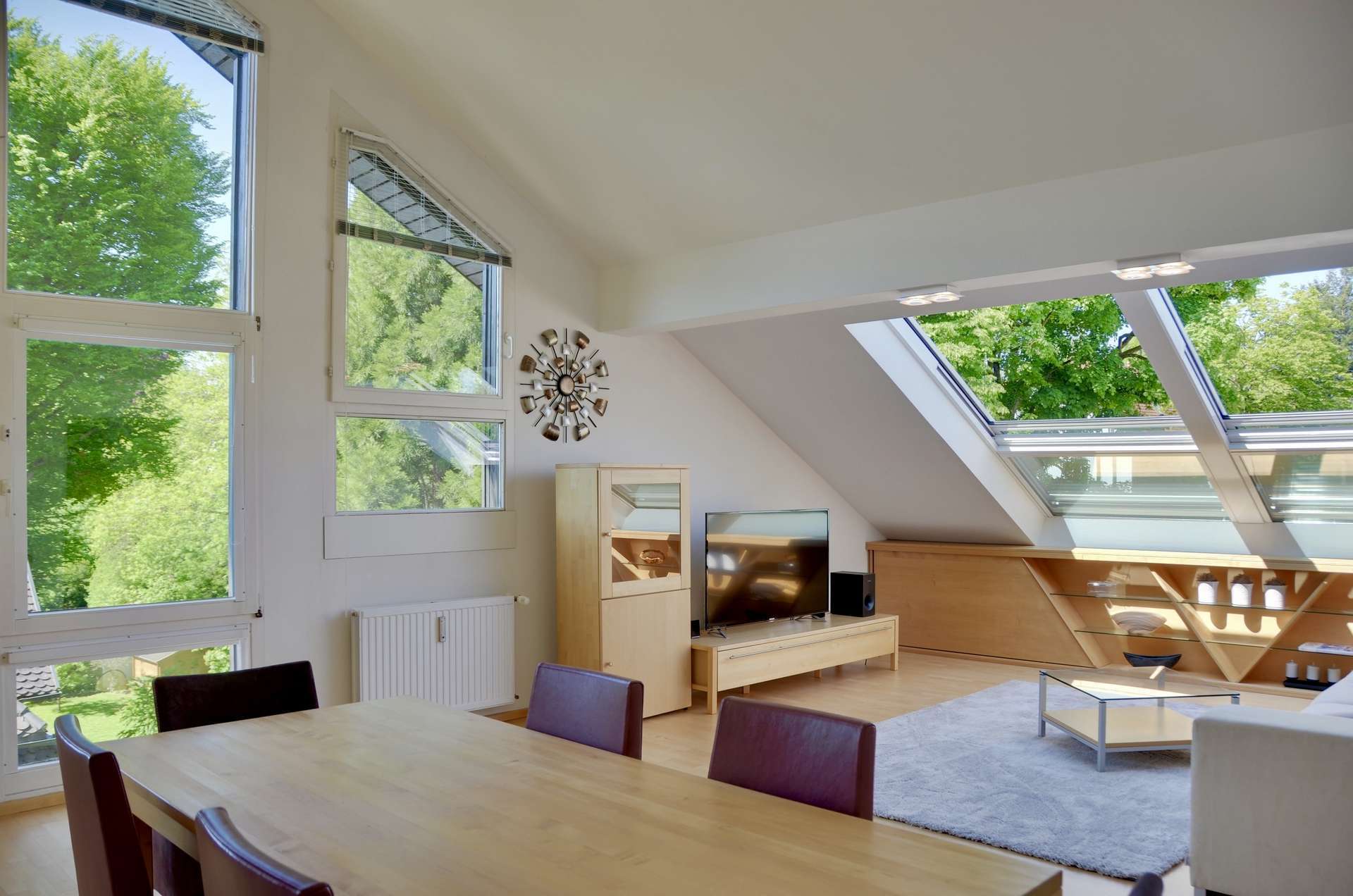 Immobilie in Gräfelfing - Helle zentrale Dachgeschoss Wohnung in Gräfelfing - Bild 12