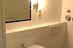Helle attraktive 2-Zimmer-Wohnung mit Balkon + TG-Platz! – Urbacher Weg 10-22, 51149 Porz (Ortsteil), Köln – Vorschaubild 3
