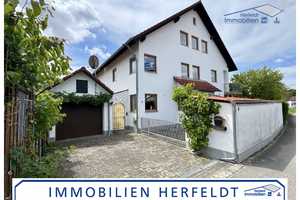 Sehr schöne & große Familienresidenz mit 315 m² & Traumgarten in ruhiger Lage - sofort bezugsfrei – Augsburg (Kreis) – Vorschaubild 1