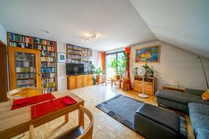 Kapitalanlage im Regensburger Westen: Gut geschnittene 3 ZKB-Wohnung mit Balkon und TG-Stellplatz – Die vollständige Adresse der Immobilie erhältst du vom Anbieter., 93049 Westenviertel, Regensburg – Vorschaubild 2
