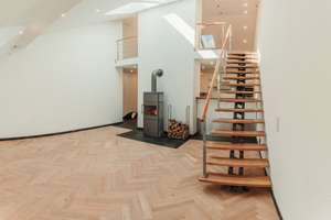LOFTFEELING ÜBER DEN DÄCHERN DER MAXVORSTADT – Die vollständige Adresse der Immobilie erhältst du vom Anbieter., 80799 Am alten nördlichen Friedhof, München – Vorschaubild 2