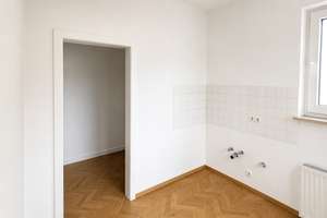 Frisch renovierte 3-Zimmer-Wohnung mit großem Balkon in Essen-Holsterhausen – Schnoorstr 4, 45147 Holsterhausen, Essen – Vorschaubild 5