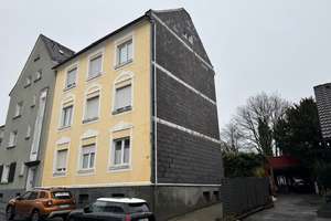 Solides Mehrfamilienhaus mit 4 Wohnungen, Hof und Nebengebäude in Solingen-Höhscheid.