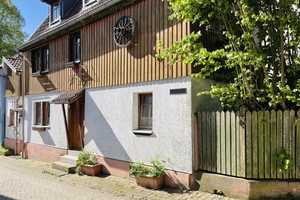 Charmantes Einfamilienhaus mit Geschichte in Nidderau-Heldenbergen – Main-Kinzig-Kreis – Vorschaubild 3