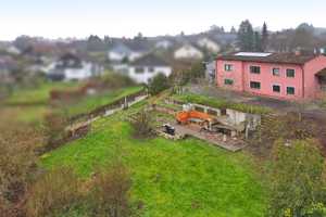Großzügiges 2-3-Familienhaus mit modernisierter Ausstattung und großem Grundstück – Calw (Kreis) – Vorschaubild 1
