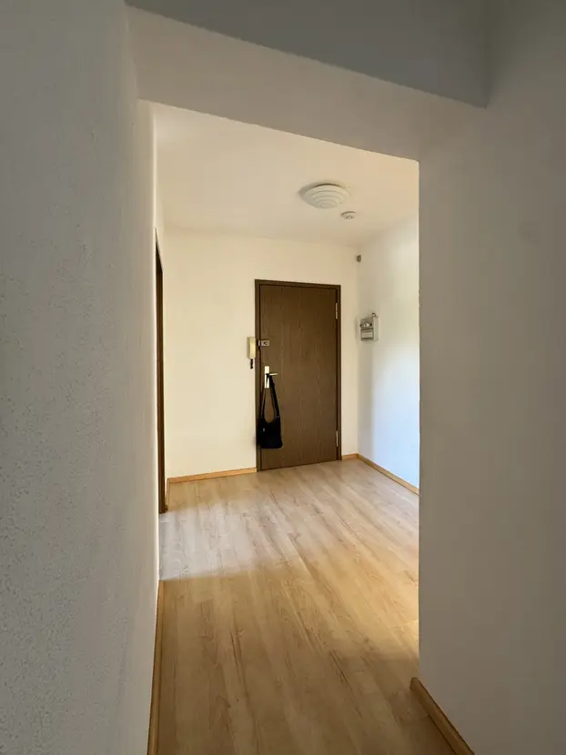 Zuhause mit 3 Zimmern in zentraler Lage von Neuhausen