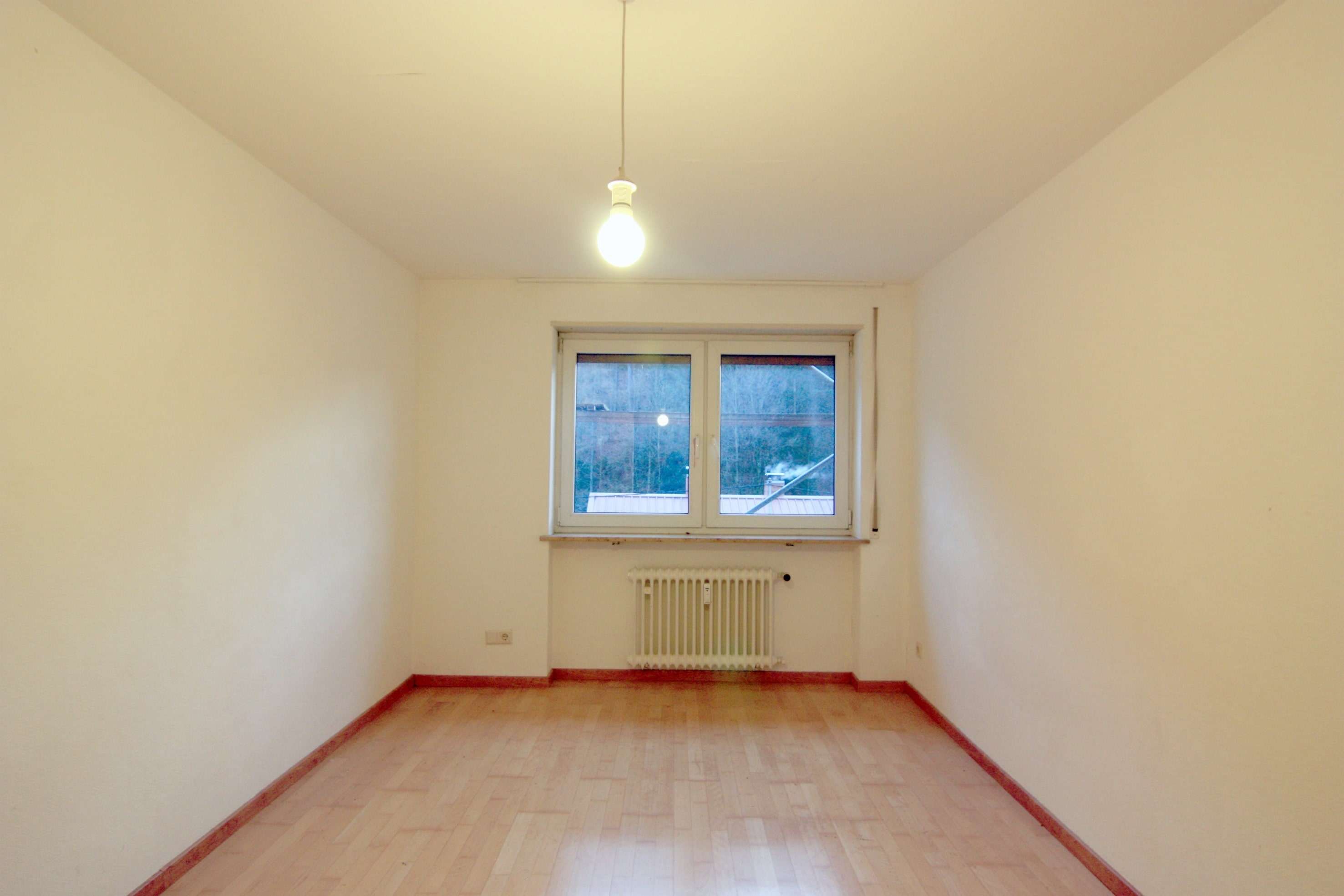 Immobilie in Schönau - Bezugsfreie, große 4-Zimmer-Wohnung in grüner Lage von Schönau im OdW. - Bild 6
