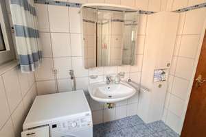 Großzügiges Zweifamilienhaus mit Balkon, Terrasse, Garten und 2 Tiefgaragen im idyllischen Loverich – Die vollständige Adresse der Immobilie erhältst du vom Anbieter., 52499 Baesweiler – Vorschaubild 17