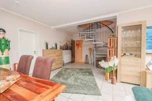 Großzügige 4-Zimmer-Maisonettewohnung mit Balkon 
in Mönchengladbach-Neuwerk – 41066 Neuwerk-Mitte, Mönchengladbach – Vorschaubild 8