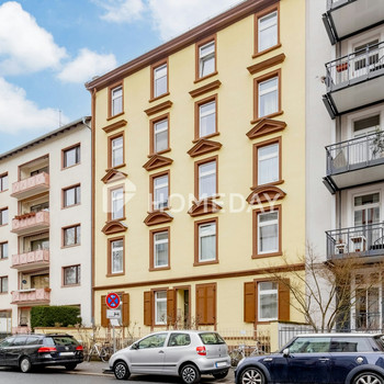 Gepflegtes Altbau-MFH mit 10 WE und Ausbaureserve in Frankfurt-Bornheim