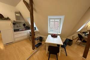 Charmante 2-Zimmer Wohnung in einer schönen Altbauwohnung im Herzen von Sülz – Die vollständige Adresse der Immobilie erhältst du vom Anbieter., 50939 Klettenberg, Köln – Vorschaubild 4