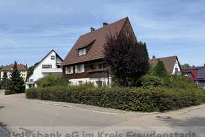 Charmantes Zweifamilienhaus guter Wohnlage von Freudenstadt
 – Freudenstadt (Kreis) – Vorschaubild 1