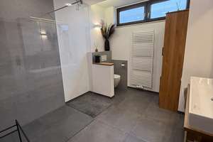 Exklusiv modernisierte Doppelhaushälfte in Bestlage Nürnberg-Fischbach – Die vollständige Adresse der Immobilie erhältst du vom Anbieter., 90475 Fischbach, Nürnberg – Vorschaubild 16