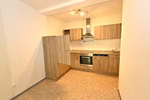 3 ZKB-Wohnung mit Loggia, EBK - optional TG-Stellplatz - schöne Lage, Augsburg-Hochzoll – Herzogstandstraße 28, 86163 Hochzoll-Nord, Augsburg – Vorschaubild 9