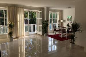 Hochwertige Wohnung gegenüber Schinckels Park - von Privat – Die vollständige Adresse der Immobilie erhältst du vom Anbieter., 22587 Blankenese, Hamburg – Vorschaubild 1
