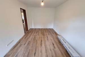 Frisch sanierte 3,5‑Zimmer‑Wohnung mit Balkon & neuer EBK – Die vollständige Adresse der Immobilie erhältst du vom Anbieter., 70378 Mühlhausen (Ortsteil), Stuttgart – Vorschaubild 6