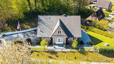 Einfamilienhaus in traumhafter exponierter Lage mit sonnigem Garten in Südwest-Ausrichtung