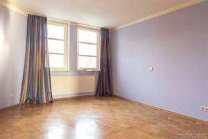 Selbstnutzung oder Kapitalanlage? Zentral gelegene großzügige Wohnung mit 2,5 Zimmern in Bielefeld-B – Die vollständige Adresse der Immobilie erhältst du vom Anbieter., 33647 Brackwede, Bielefeld – Vorschaubild 4