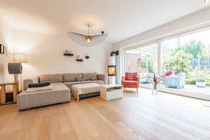 Stilvolles Townhouse auf 4 Ebenen mit ausgebautem Spitzboden (ca. 40 m2) und Garten – Hamburg – Vorschaubild 2