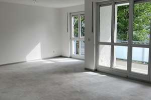 Helle, großzügige 3-Zimmer-Wohnung mit Süd-Westbalkon in ruhiger Wohnanlage zu vermieten