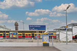 Helle und gemütliche 3-Zimmer-Wohnung mit Balkon nahe Wühlischplatz – Sonntagstraße 15, 10245 Friedrichshain, Berlin – Vorschaubild 37