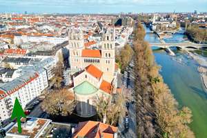 Glockenbachviertel: 2,5 Zi IsarTraum mit Licht und Raum - City Wohnung in bester Stadtlage!