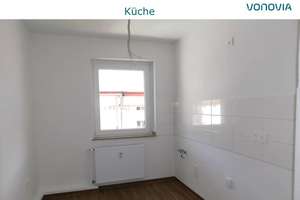 Renovierte 3 Zimmer-Wohnung mit Balkon! – Mörikestraße 28, 45128 Südviertel, Essen – Vorschaubild 2