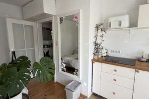 Möblierte 1-Zimmer-Wohnung mit Balkon in der Maxvorstadt – 80335 Sankt Benno, München – Vorschaubild 6