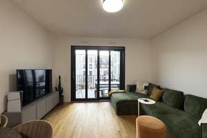 Klassische, moderne 2-Zimmer-Wohnung inkl EBK! – Am Alten Güterbahnhof 29, 50825 Ehrenfeld (Ortsteil), Köln – Vorschaubild 1
