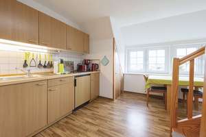 Exklusives Investment auf Amrum – Haupthaus mit 7 Ferienwohnungen in absoluter Bestlage – Die vollständige Adresse der Immobilie erhältst du vom Anbieter., 25946 Norddorf auf Amrum – Vorschaubild 25