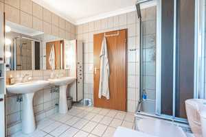 Property thumbnail 19