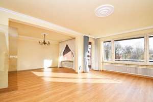 Viel Platz zum Ankommen: Tolle 4-Zimmer-Wohnung mit Süd-Balkon und TG-Stellplatz in HH-Poppenbüttel! – Die vollständige Adresse der Immobilie erhältst du vom Anbieter., 22399 Poppenbüttel, Hamburg – Vorschaubild 5
