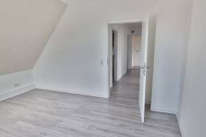 Moderne Wohnung im DG: Wohnen an der Südstraße – Die vollständige Adresse der Immobilie erhältst du vom Anbieter., 33647 Brackwede, Bielefeld – Vorschaubild 4