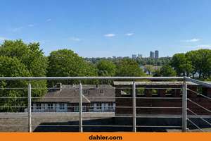 Loftartige Dachgeschosswohnung in Premiumlage – mit Blick auf die Alster – Die vollständige Adresse der Immobilie erhältst du vom Anbieter., 20148 Rotherbaum, Hamburg – Vorschaubild 1
