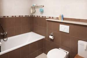 Elegante 4-Zimmer-Wohnung mit Balkon in Köln-Weidenpesch – ideales Investment für Kapitalanleger! – Die vollständige Adresse der Immobilie erhältst du vom Anbieter., 50735 Weidenpesch, Köln – Vorschaubild 4