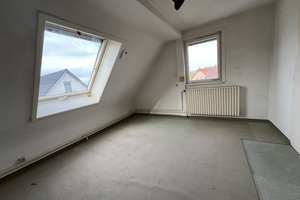 MIT ERWEITERUNGSPOTENTIAL  - SANIERUNGSBEDÜRFTIGES 1- BIS 3-FH IN S-WEILIMDORF – Die vollständige Adresse der Immobilie erhältst du vom Anbieter., 70499 Weilimdorf (Ortsteil), Stuttgart – Vorschaubild 11
