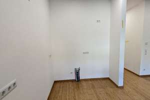 Erstbezug nach Kernsanierung- 3-Raum-Wohnung mit Balkon – Pestalozzistraße 19, 9130 Sonnenberg, Chemnitz – Vorschaubild 2