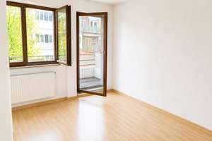 Penthouse-Charakter – Dachgeschosswohnung mit zwei Balkonen und PKW-Stellplatz – Die vollständige Adresse der Immobilie erhältst du vom Anbieter., 52064 Sankt Jakob, Aachen – Vorschaubild 8