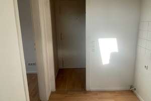 Charmante, helle 2-Zimmer-Maisonette-Wohnung in direkter Rheinnähe – Düsseldorfer Str. 142, 51063 Mülheim (Ortsteil), Köln – Vorschaubild 9