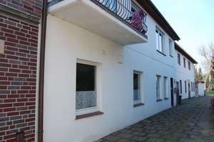 Mehrfamilienhaus mit Gewerbeeinheit und Baugrundstück in Wildeshausen – Die vollständige Adresse der Immobilie erhältst du vom Anbieter., 27793 Wildeshausen – Vorschaubild 3