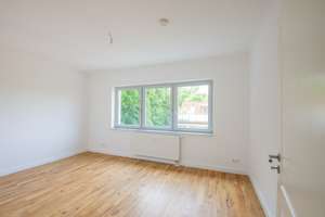 PROVISIONSFREI | Exklusive 5-Raum-Dachgeschosswohnung mit Parkblick, Balkon, Aufzug & TG-Stellplatz – Die vollständige Adresse der Immobilie erhältst du vom Anbieter., 16816 Neuruppin – Vorschaubild 5