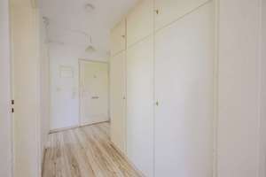 Bezugsfreie 2-Zimmer-Wohnung in attraktiver Lage am Hirschgarten mit oberirdischer Einzelgarage – Die vollständige Adresse der Immobilie erhältst du vom Anbieter., 80639 Nymphenburg, München – Vorschaubild 10