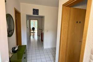 Verklinkertes Reihenmittelhaus in Hanglage – ruhig & stadtnah in Brackwede – Die vollständige Adresse der Immobilie erhältst du vom Anbieter., 33647 Brackwede, Bielefeld – Vorschaubild 5