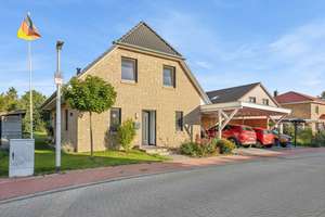 Traumhaus gesucht? -- neuwertiges Kfw50 Haus in familienfreundliche Lage von Büchen – Die vollständige Adresse der Immobilie erhältst du vom Anbieter., 21514 Büchen – Vorschaubild 2