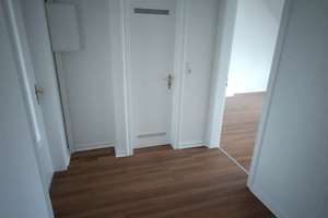 Attraktive, frisch sanierte und helle 3-Zimmer DG Wohnung (4. OG) im unteren Gründerzeitviertel – Goethestraße 7, 41061 Eicken, Mönchengladbach – Vorschaubild 12
