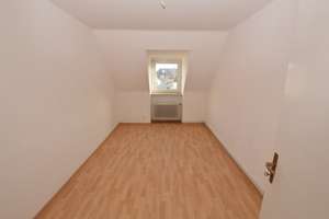 RÖNPAGEL IMMOBILIEN: Top Maschsee Lage 350 m hinter dem NDR  - DG + Ausbaureserve – Auf dem Emmerberge 11, 30169 Südstadt, Hannover – Vorschaubild 7