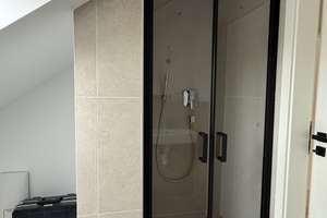 Exklusive 2-Zimmer-Dachgeschosswohnung – Erstbezug nach Kernsanierung – Köpenickweg 9, 30179 Sahlkamp, Hannover – Vorschaubild 18