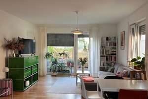 Exklusives Stadthaus im Monikaviertel – Design trifft Wohnkomfort