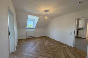 Erstbezug nach Kernsanierung - Hochwertige 2-Zimmer-Altbauwohnung in der Karlsruher Weststadt – Kaiserallee 31, 76133 Weststadt, Karlsruhe – Vorschaubild 11